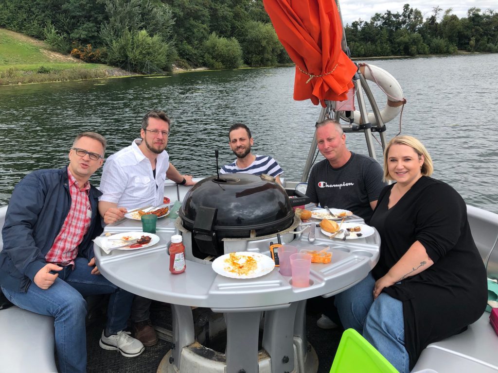 Grillen auf dem Wasser